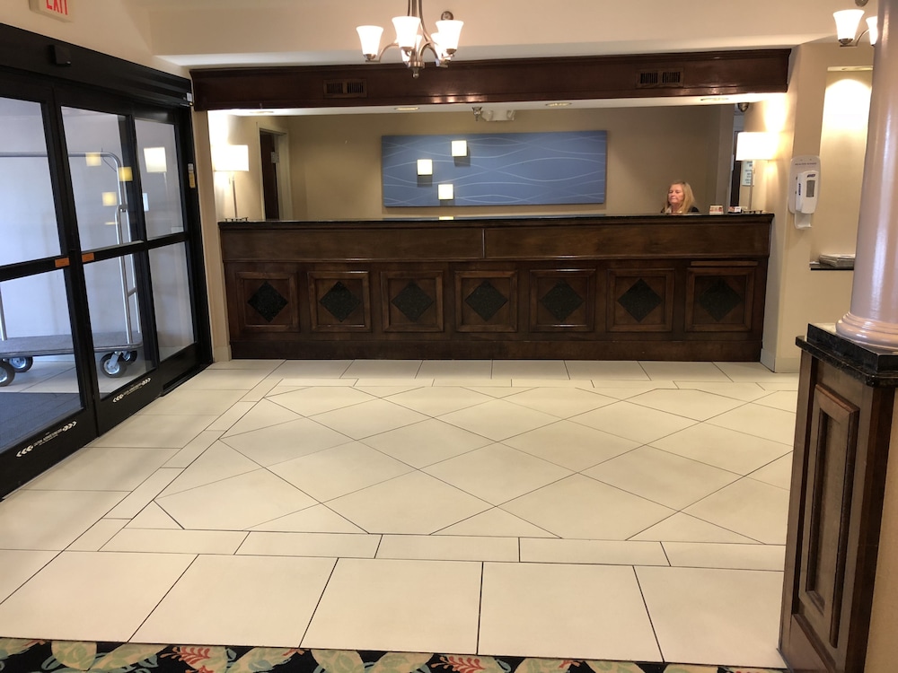 Country Inn & Suites by Radisson Murrells Inlet SC - photo 4