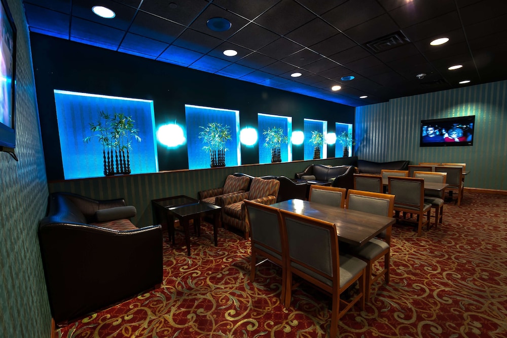 DoubleTree By Hilton Baltimore North Pikesville - photo 53