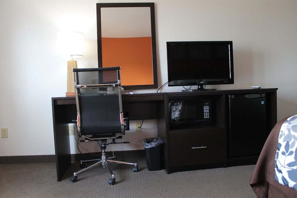 Sleep Inn North Liberty - photo 38