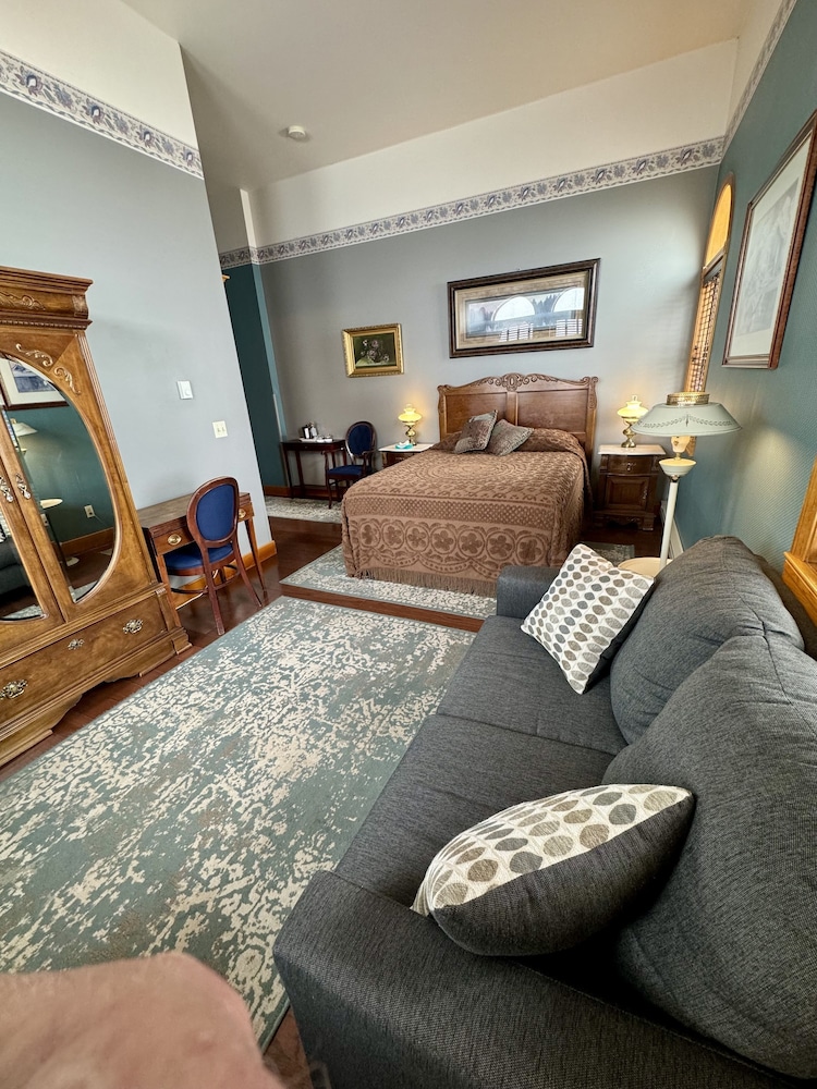 Cripple Creek Hospitality House & Travel Park - photo 14