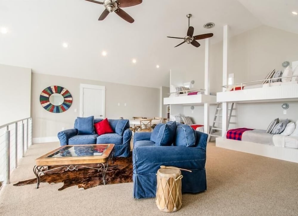 Bella Beach House — 4-Star Luxury Hotel in Port Saint Joe, United States
