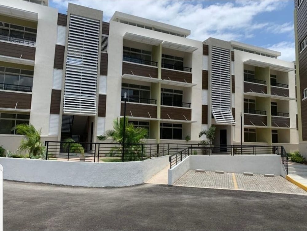 Homeaway at Silverbrook in Kingston, Jamaica