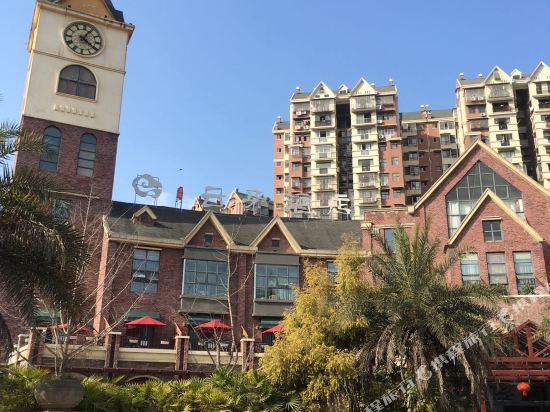 Cloud Hotel - carbon neutral hotel in Weiyuan