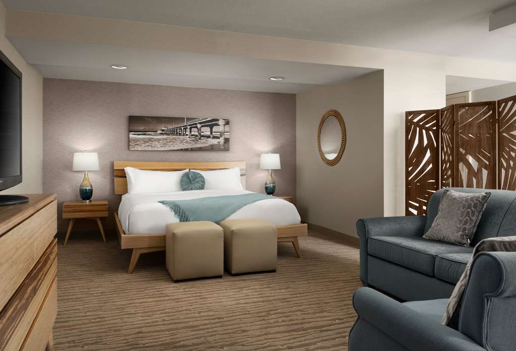 Sonesta Redondo Beach & Marina - photo 11
