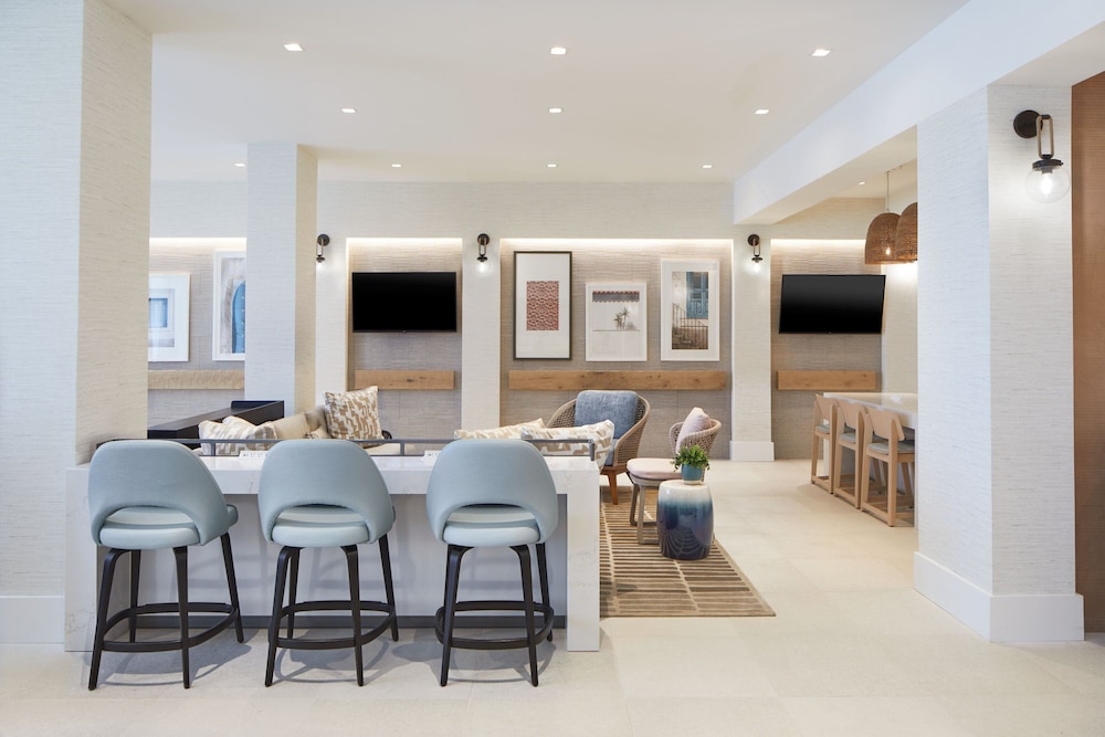 SpringHill Suites Jacksonville Beach Oceanfront - photo 2