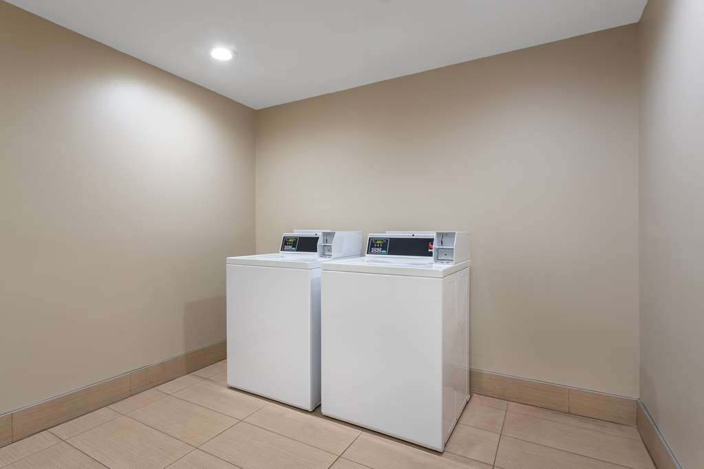 La Quinta Inn & Suites by Wyndham Ocean City - photo 40