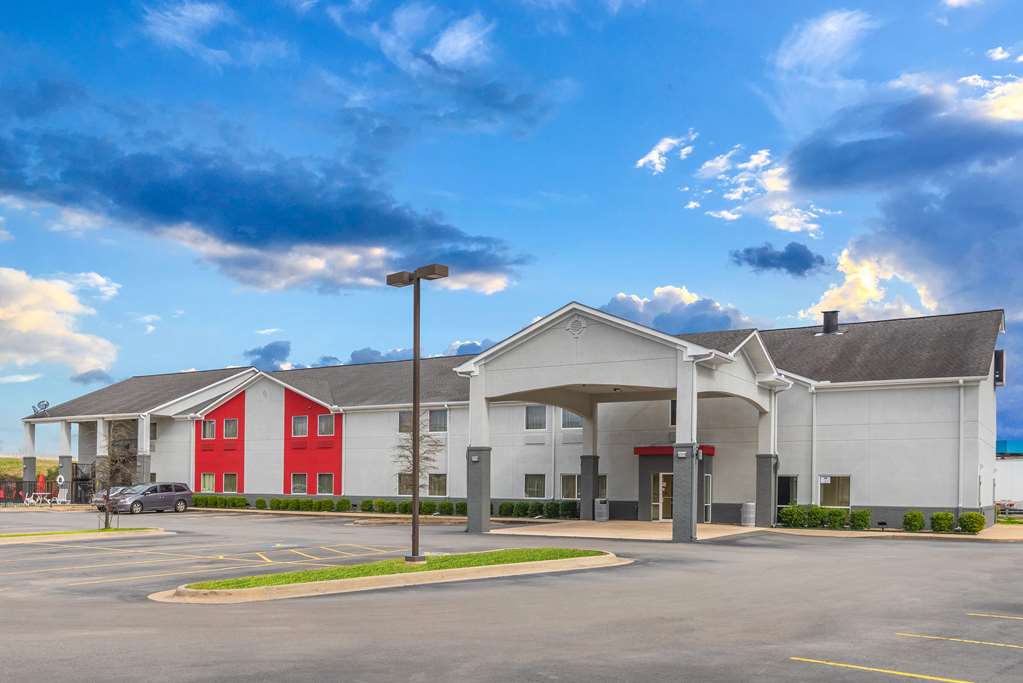 Econo Lodge Inn & Suites Pritchard Road North Little Rock - photo 4