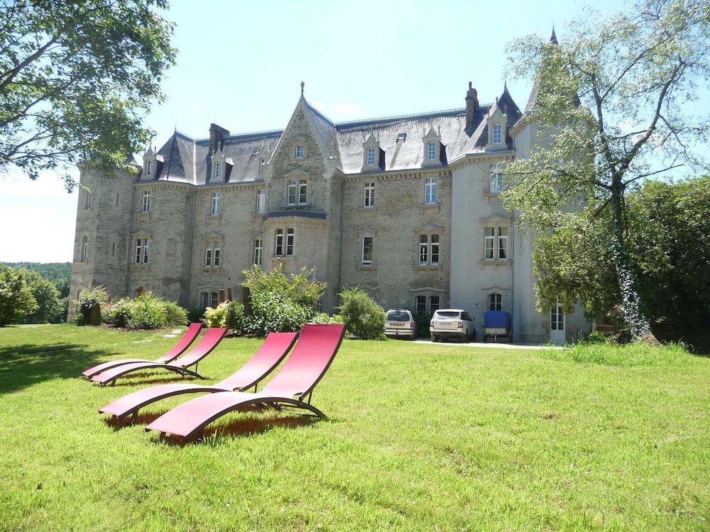 Château de Kervoazec — 4-Star Luxury Hotel in Chateauneuf-Du-Faou, France