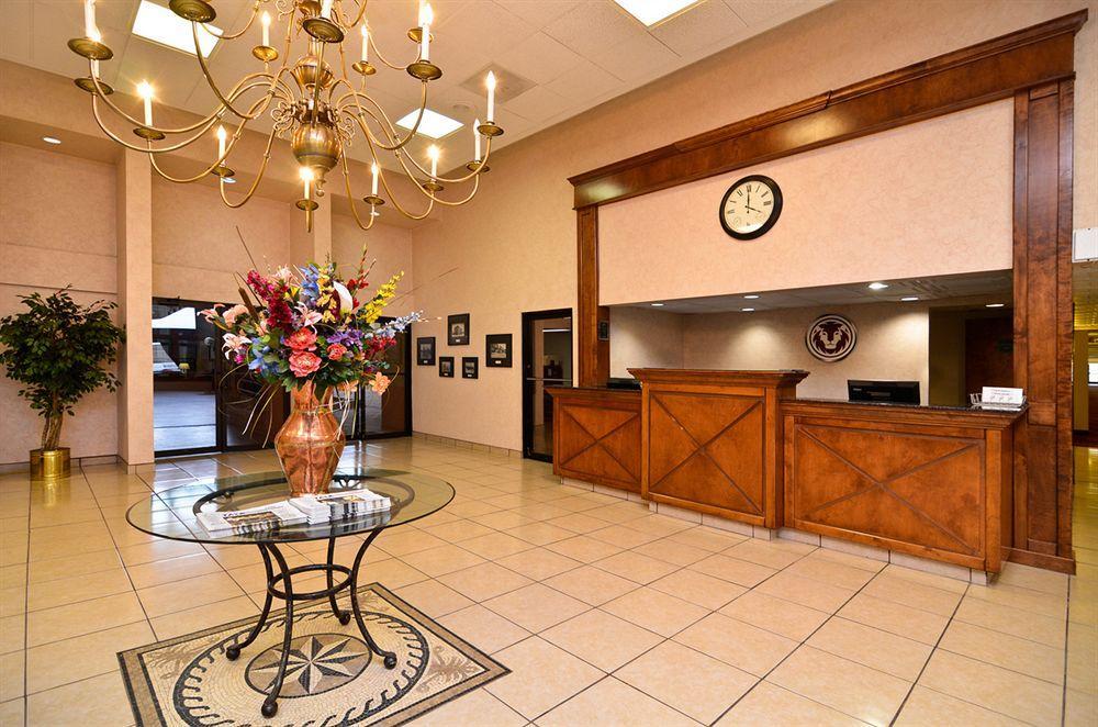 Best Western Inn & Suites Gallup - photo 11