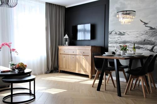 Apartamenty Royal Maris 3 najlepsza lokalizacja w Ustce blisko plaży i portu bezpłatny parking ścisłe centrum — 4-Star Luxury Hotel in Ustka, Poland