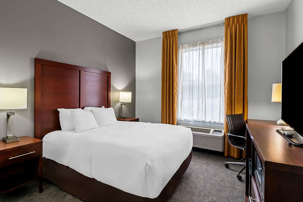 Comfort Inn & Suites Staunton - photo 11