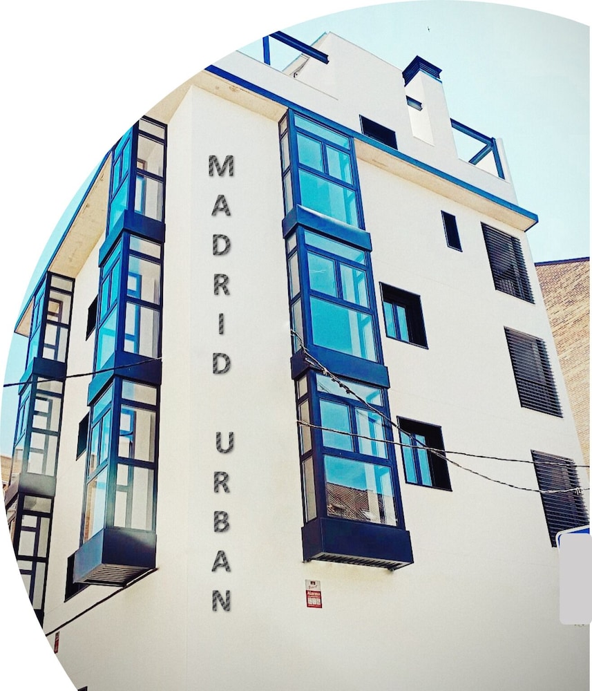 Apartahotel Madrid Urban Suites Edificio Exclusivo 7 Apartments Boutique Full Equiped — 5-Star Luxury Hotel in Madrid, Spain