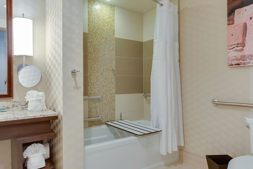 Cliff Castle Casino Hotel - photo 19