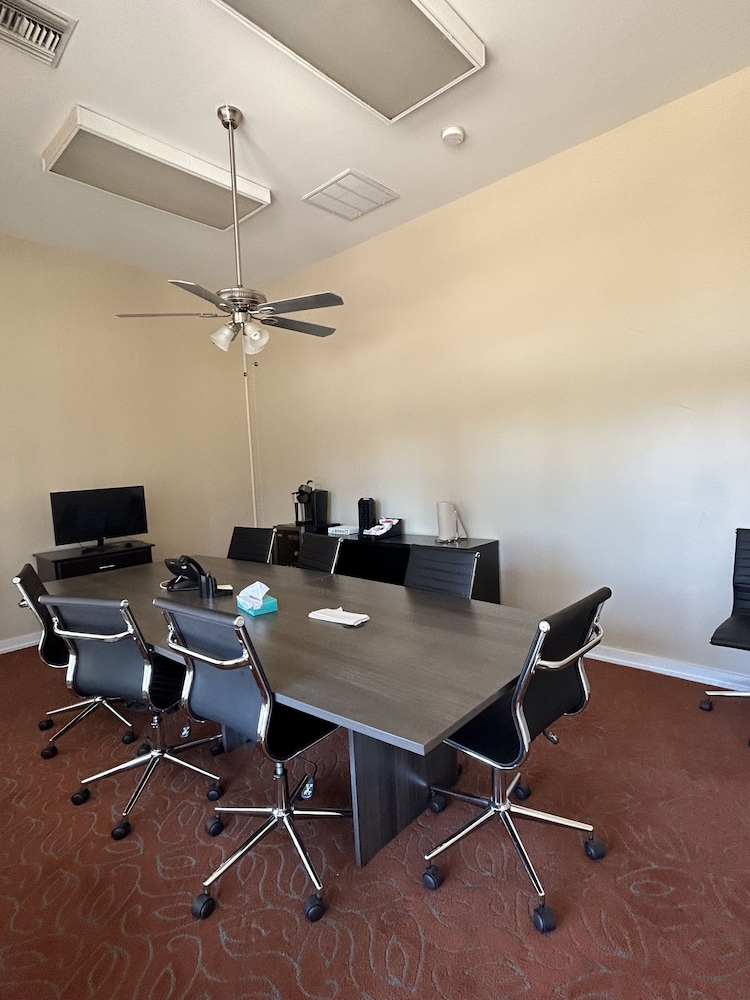 Riviera Oaks Resort - photo 54