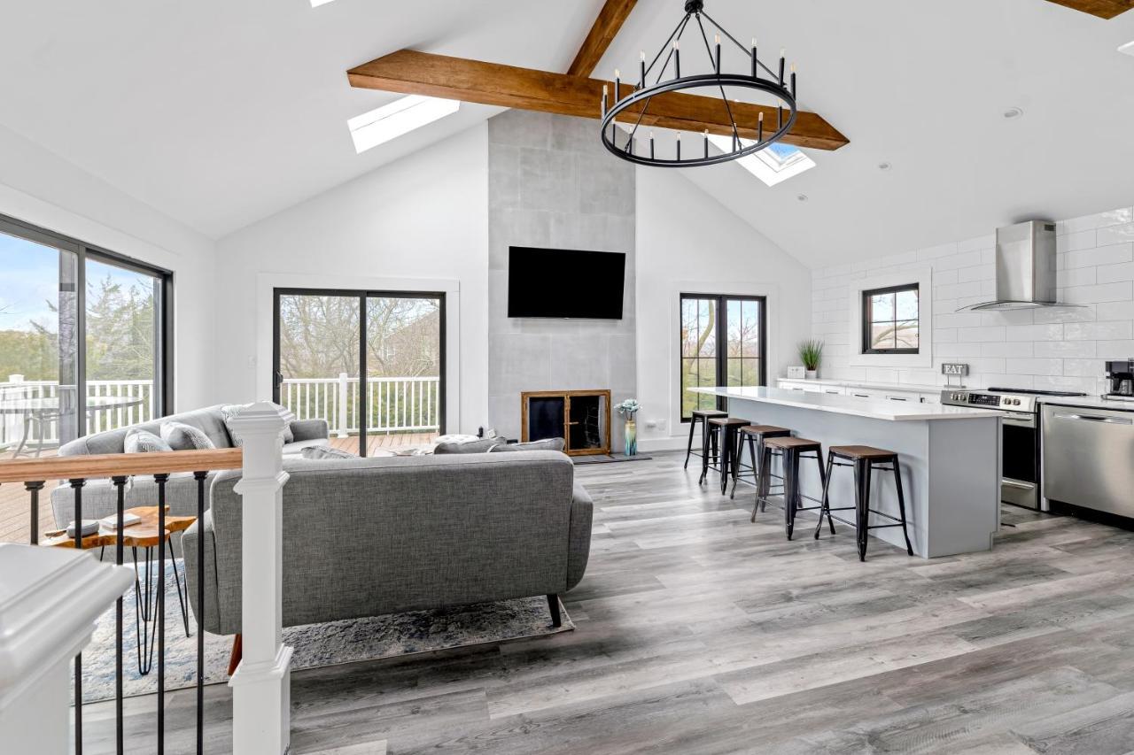 Marble Sun — Hampton Bays