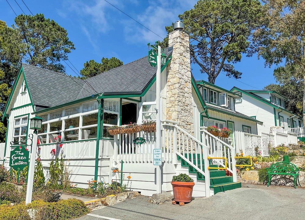 Carmel Green Lantern Inn - photo 84