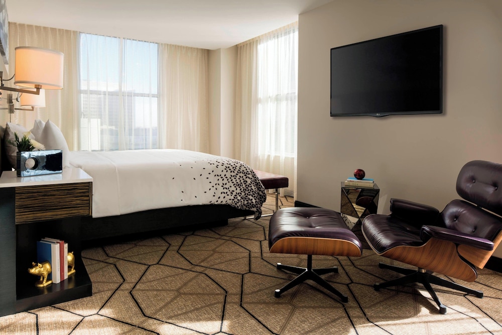 Renaissance Denver Downtown City Center Hotel - photo 26