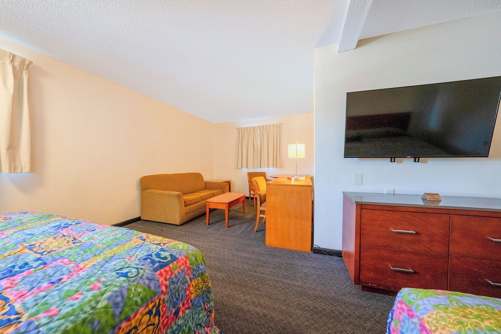 Unicorn Inn by OYO Portland - photo 33