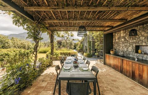 Casa Via Costa — 4-Star Luxury Hotel in Ischia, Italy