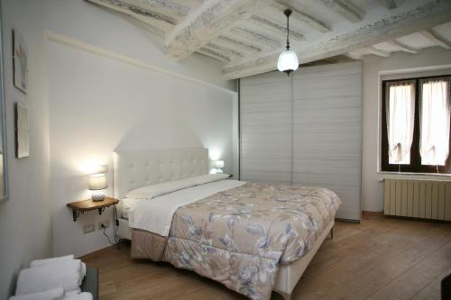 Appartamento il Girasole — 4-Star Luxury Hotel in Cetona, Italy