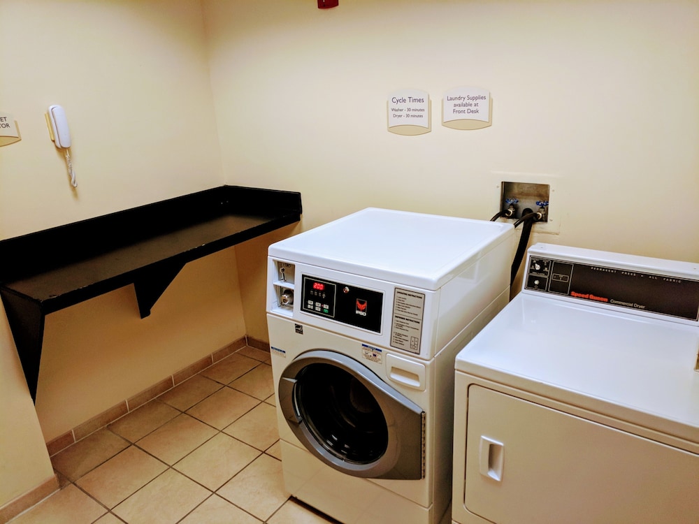 Fairfield Inn & Suites Marianna - photo 32