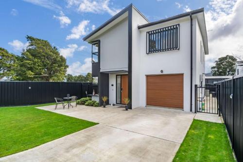 Nature Haven City Close in Upper Hutt, New Zealand