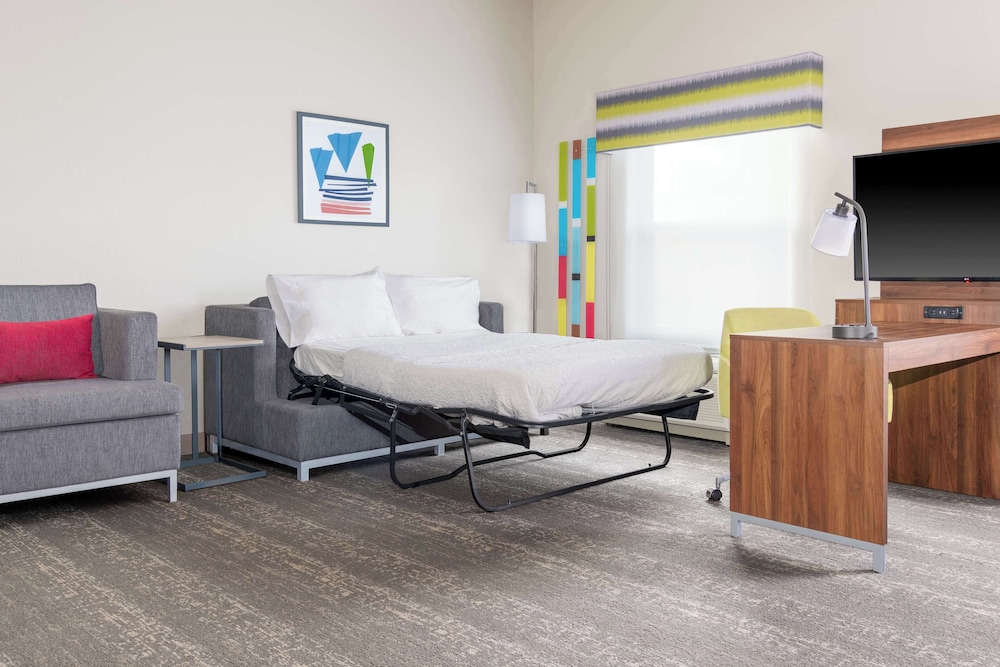 Hampton Inn & Suites Brookings - photo 14
