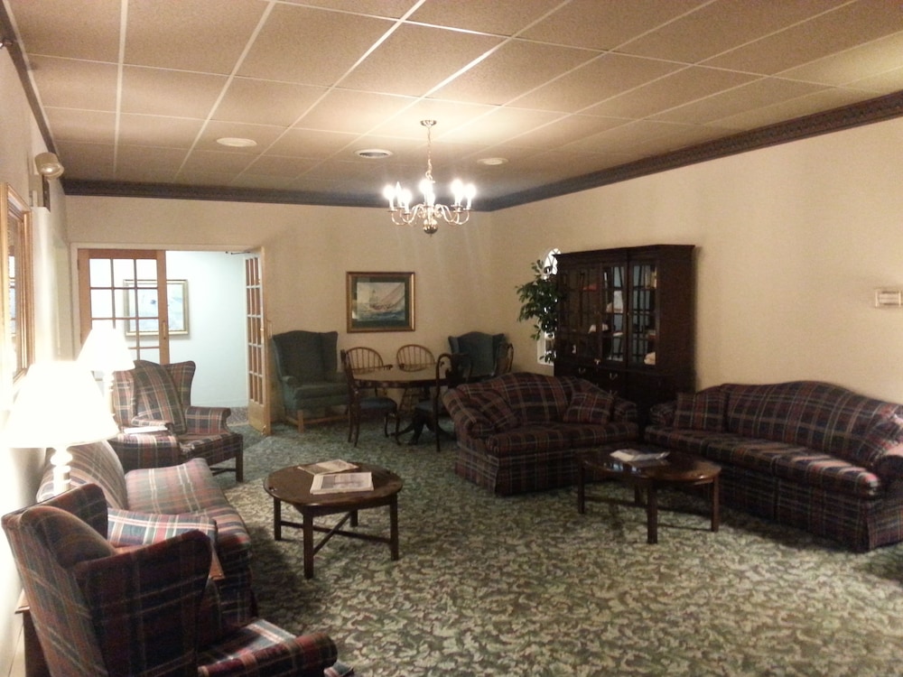 Boothbay Harbor Inn — Boothbay Harbor — photo 3