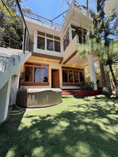 Casa don valentinos — 4-Star Luxury Hotel in Santa Catarina Palopo, Guatemala