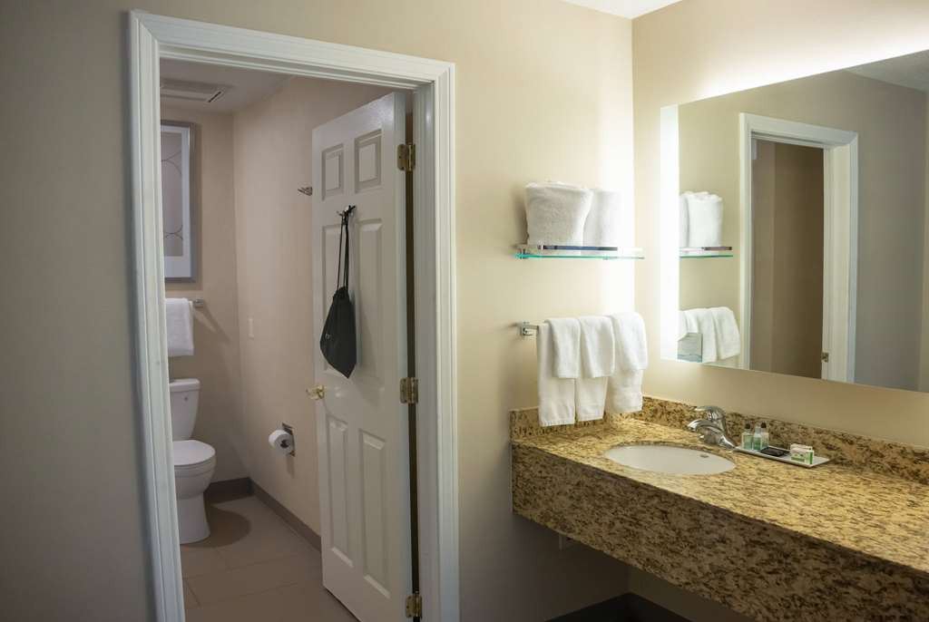 Hawthorn Suites BY Wyndham Erie - photo 25