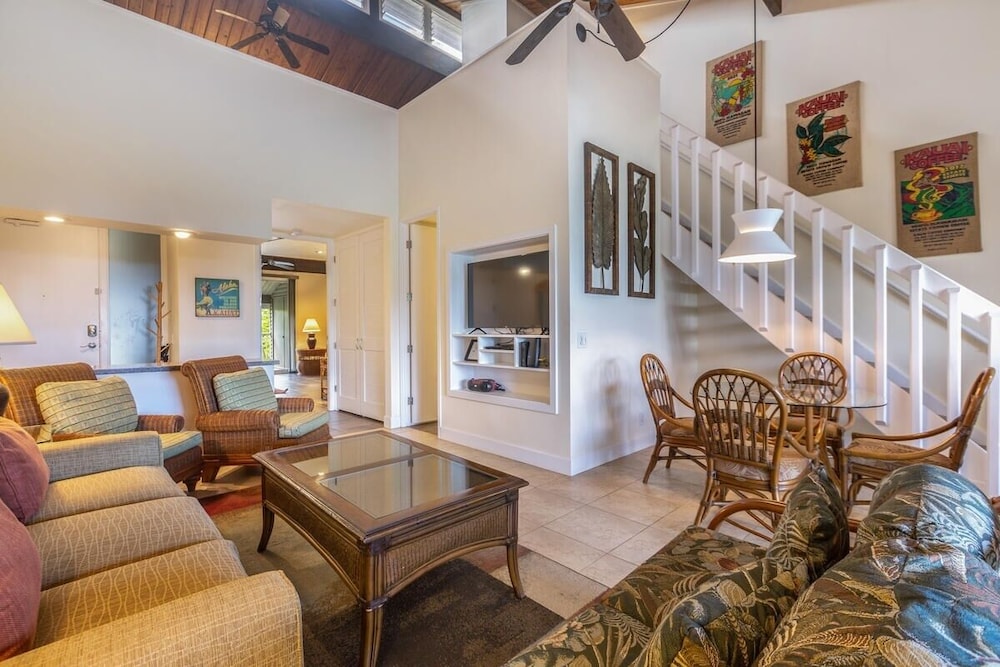 Newly Remodeled Cliffs Resort in Princeville condo - photo 15