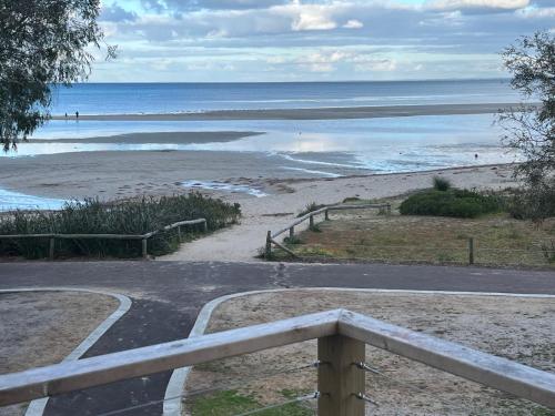 Beach House Dunsborough — 4-Star Luxury Hotel in Dunsborough, Australia