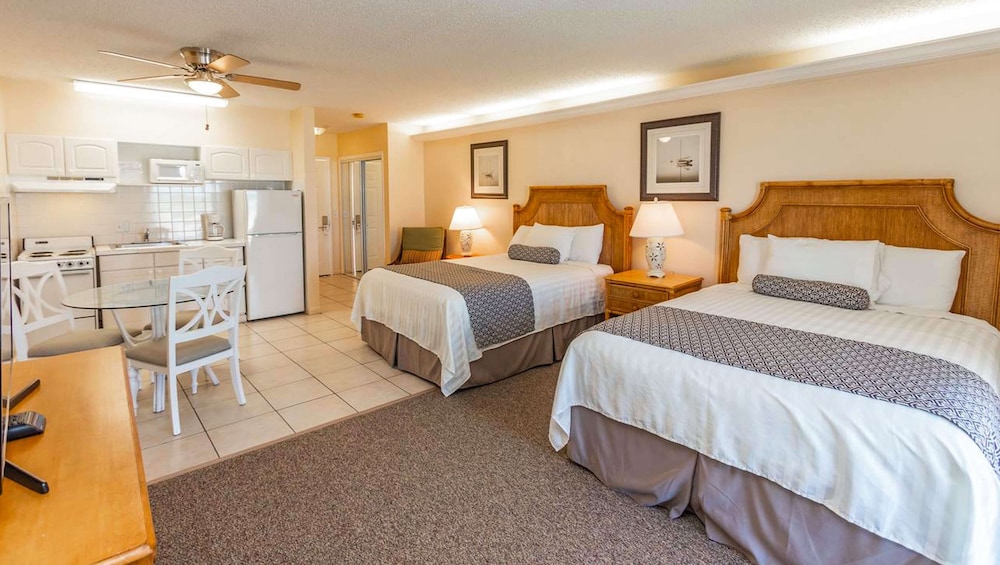 Belleair Beach Resort Motel - photo 16