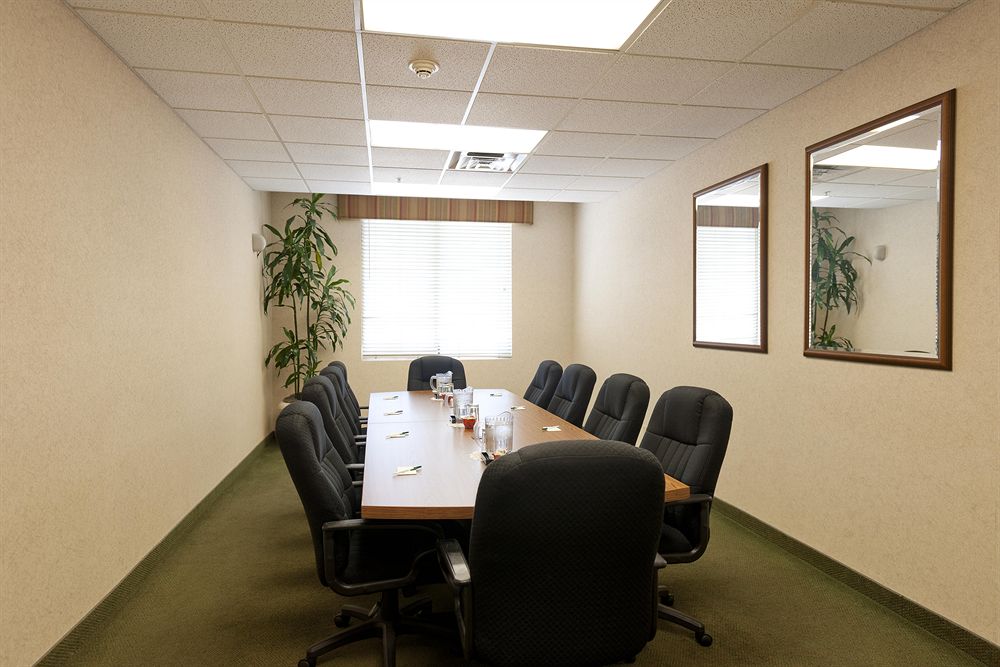 Country Inn & Suites By Carlson Deer Valley - photo 13