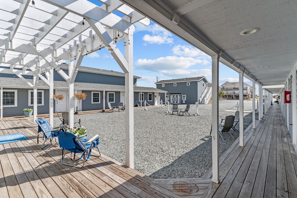 Loggerhead Inn and Suites - photo 107