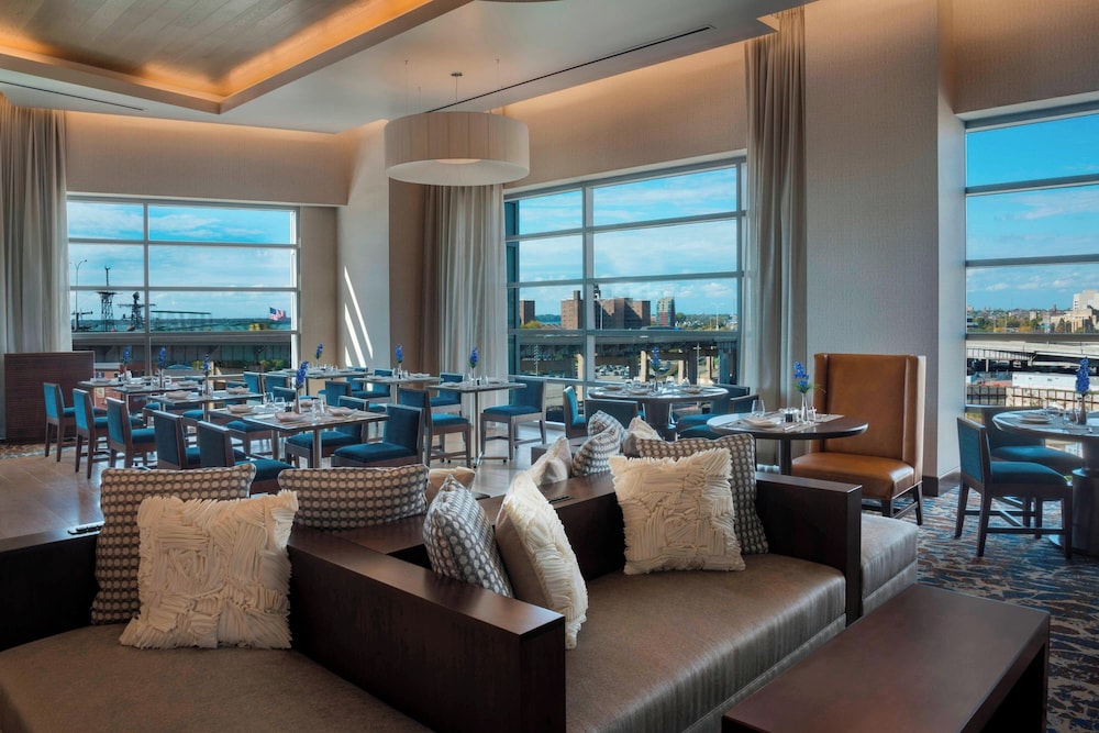 Buffalo Marriott At Lecom Harborcenter - photo 32