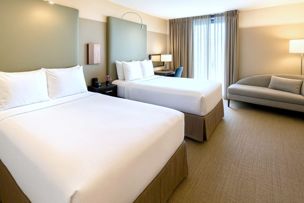 Crowne Plaza Chicago West Loop by IHG - photo 15