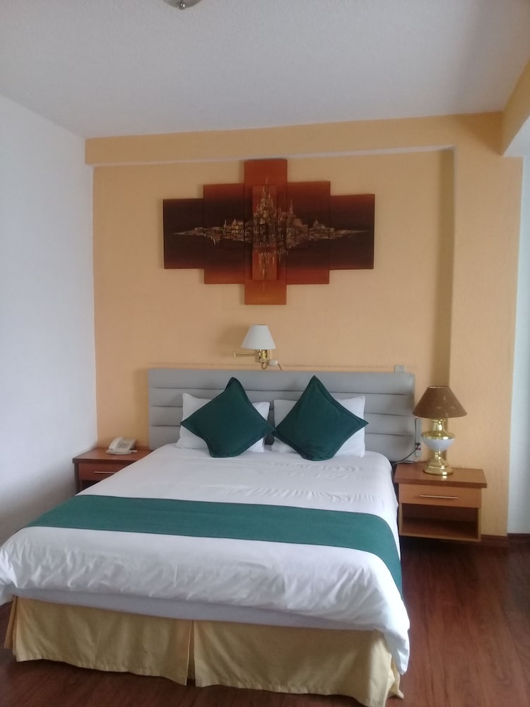 Hotel Chimborazo Internacional — Riobamba — photo 3