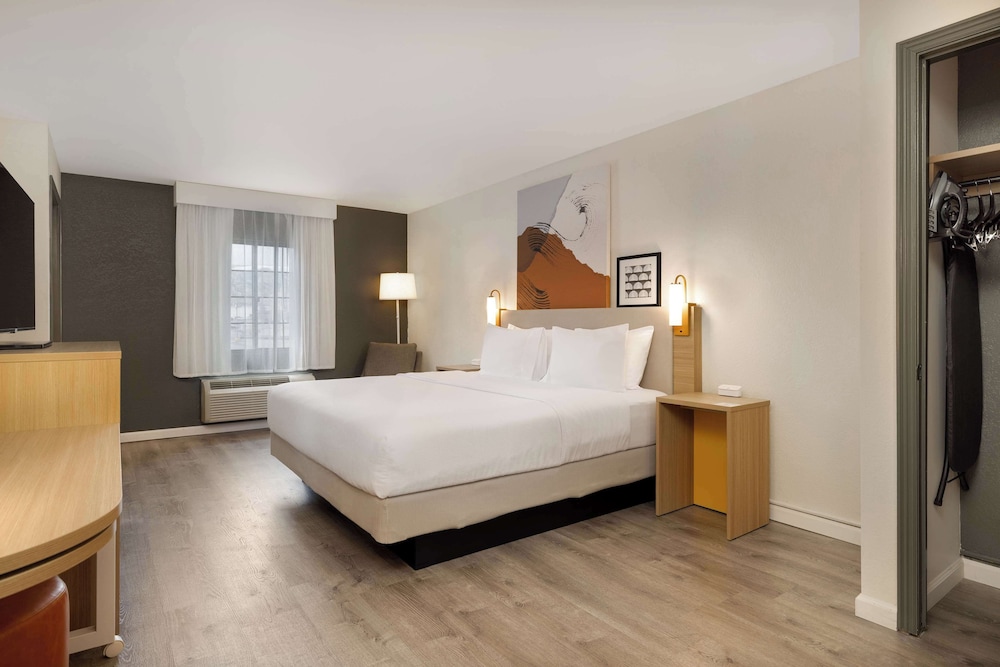 Spark By Hilton Rock Springs - photo 10