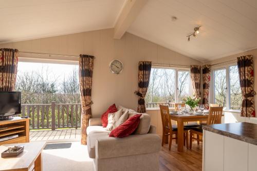 4 Atlantic Crescent Lodge 2 Bed Sleeps 4 TJS4AC — 4-Star Luxury Hotel in Ilfracombe, United Kingdom