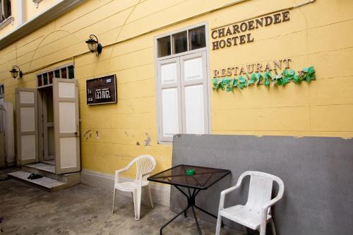 Charoendee Boutique Hostel
