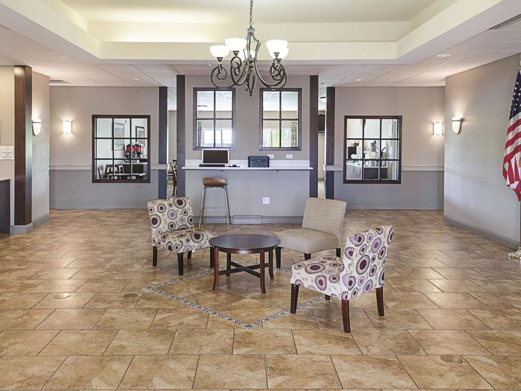 La Quinta Inn & Suites by Wyndham Biloxi - photo 7