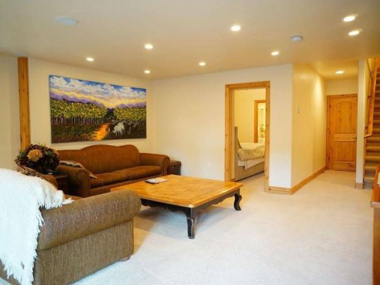 Abode On Lowell - photo 11