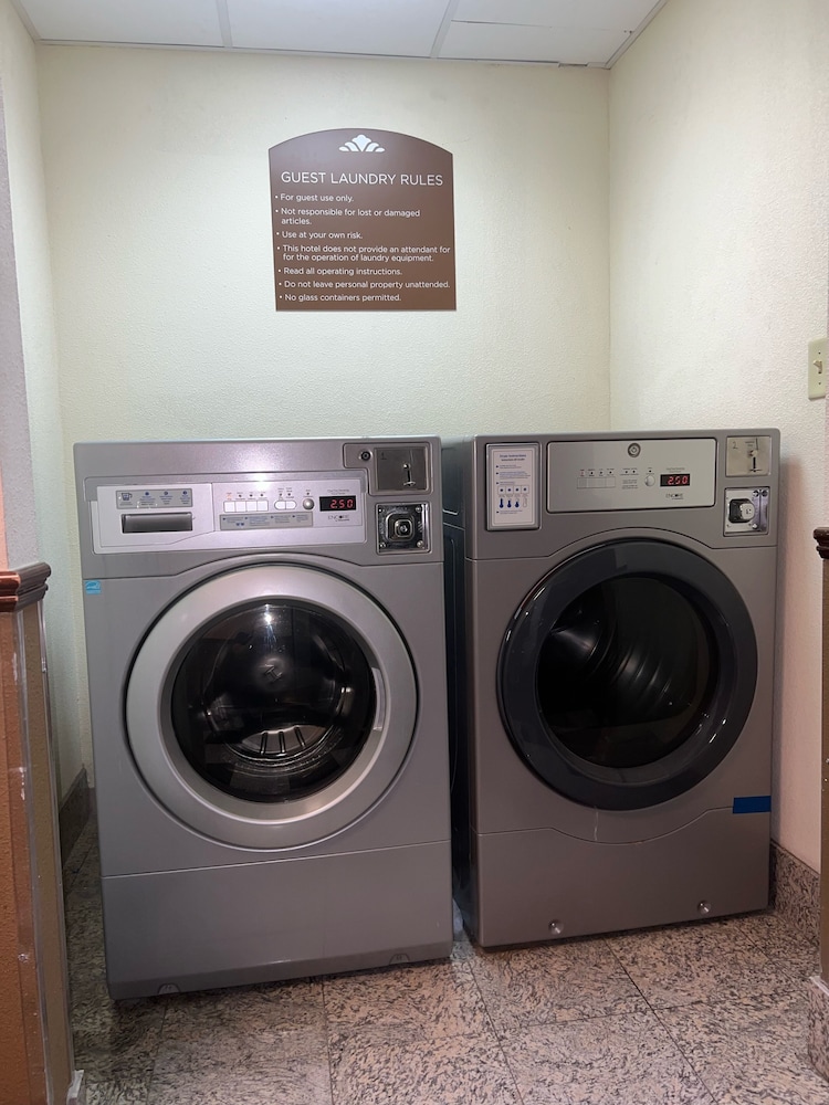 Microtel Inn & Suites by Wyndham Amarillo - photo 16