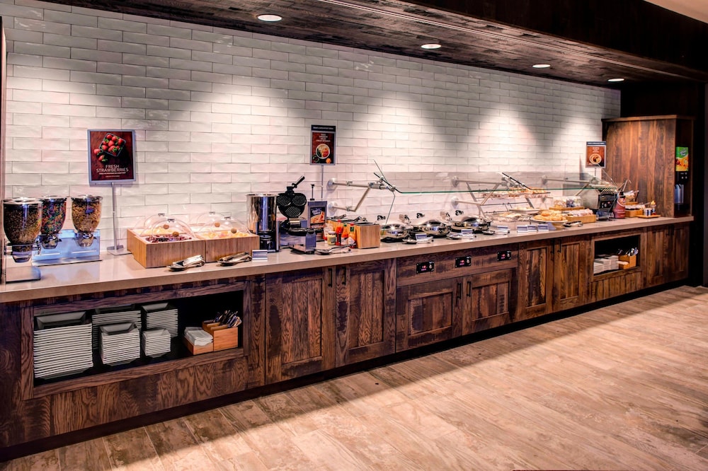 SpringHill Suites by Marriott Bozeman - photo 47