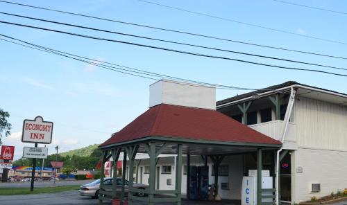 Knights Inn Bluefield - photo 3