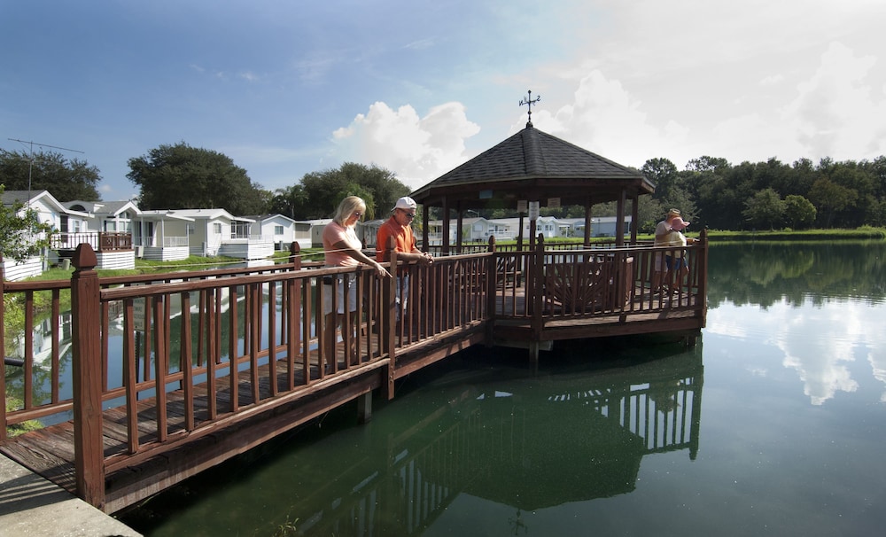 Southern Charm RV Resort - photo 13