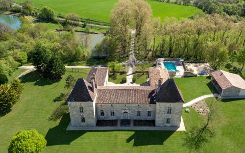 Chateau Secretary — Monflanquin