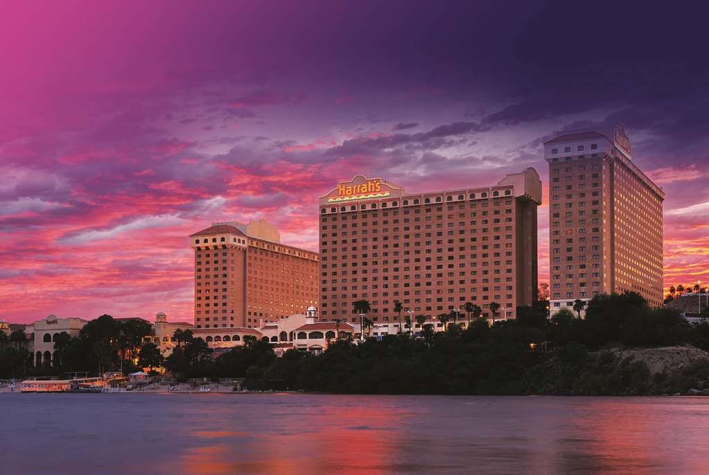 Harrah's Laughlin Beach Resort & Casino - photo 2