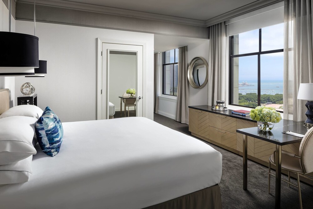 The Blackstone Autograph Collection in Chicago, United States